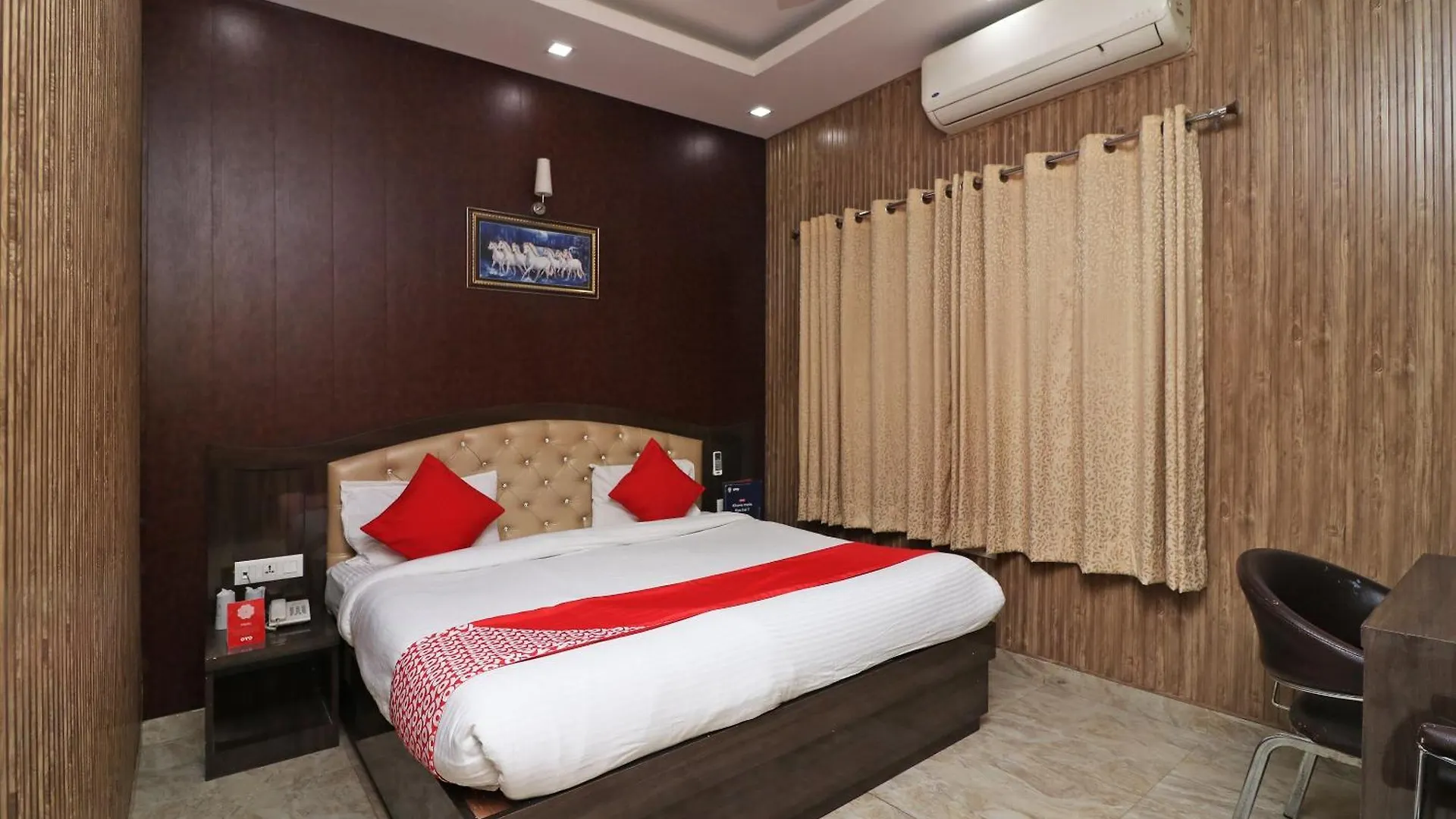 Collection O Hotel City Point Гургаон