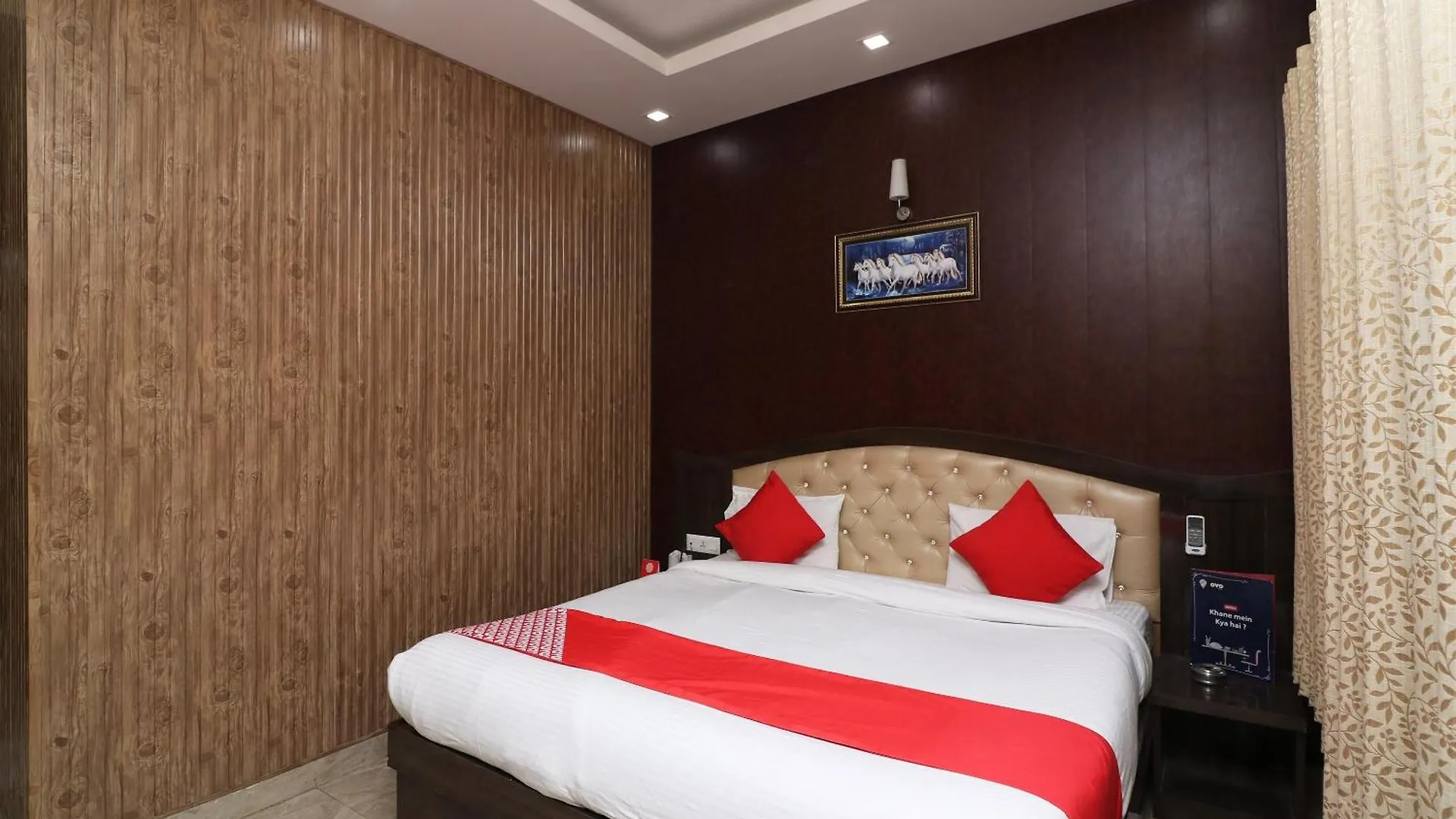 Collection O Hotel City Point Гургаон
